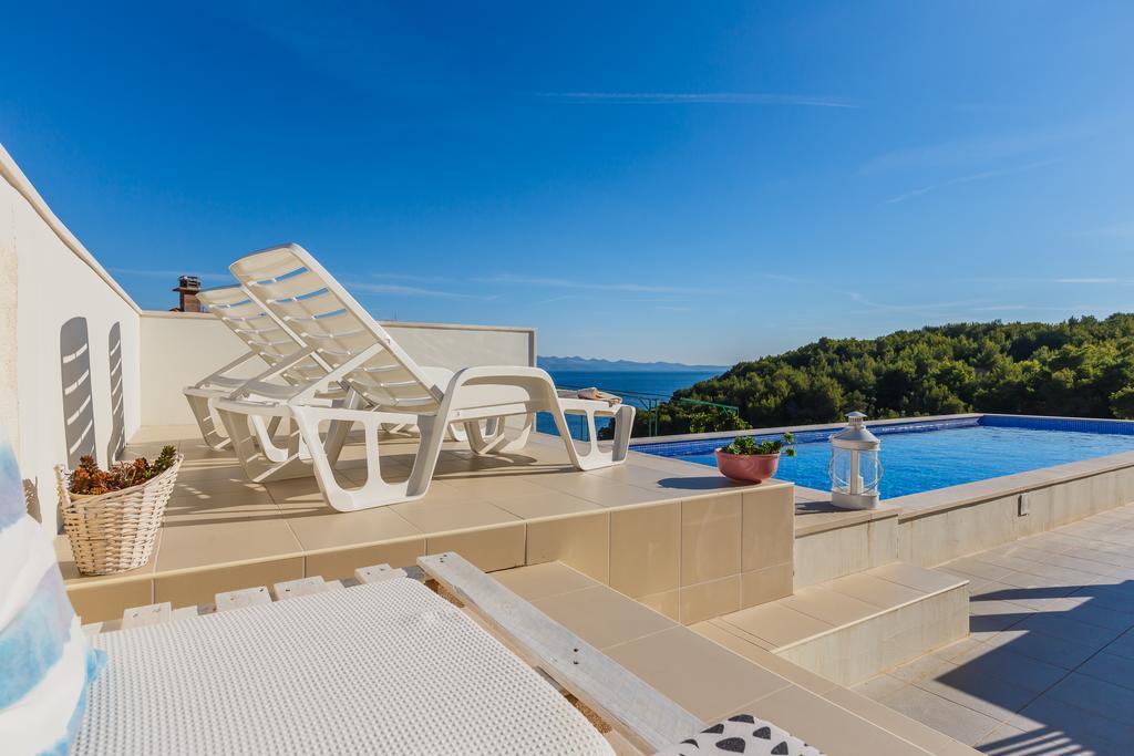 Villa Casabianca Milna  Kültér fotó